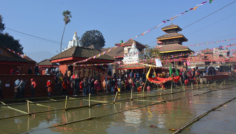 पनौतीमा माघ महिनाभर बाह्रवर्षे मकर–स्नान