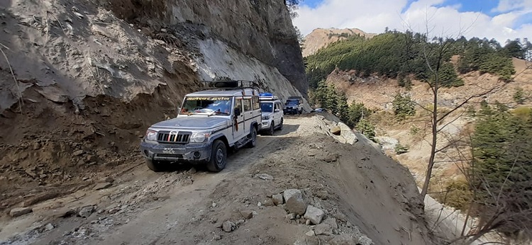 बेनी–जोमसोम सडक दैनिक छ घण्टा बन्द हुने