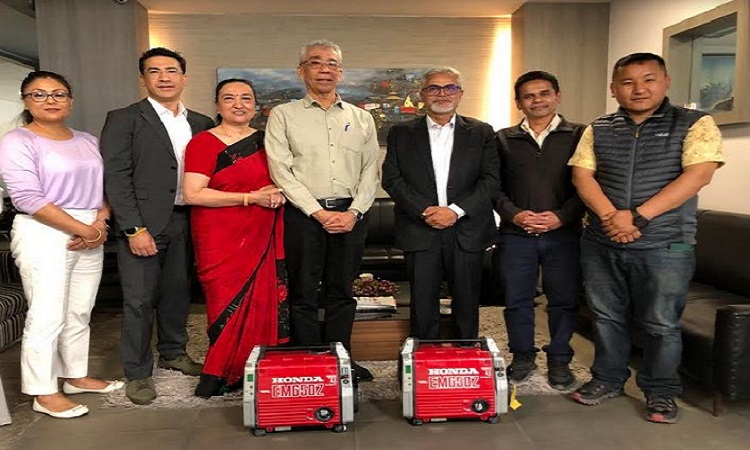 ज्योति फाउण्डेशनद्धारा होण्डा जेनेरेटर सहयोग