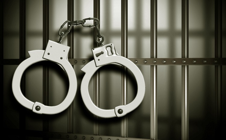 सामाजिक सञ्जालमार्फत् चरित्र हत्या गरेको अभियोगमा पक्राउ