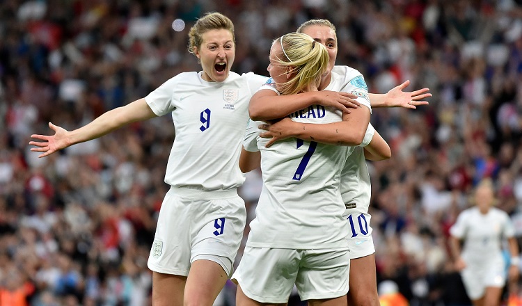 युरोपेली महिला च्याम्पियनसिपः इंग्ल्याण्डको विजयी शुरुवात