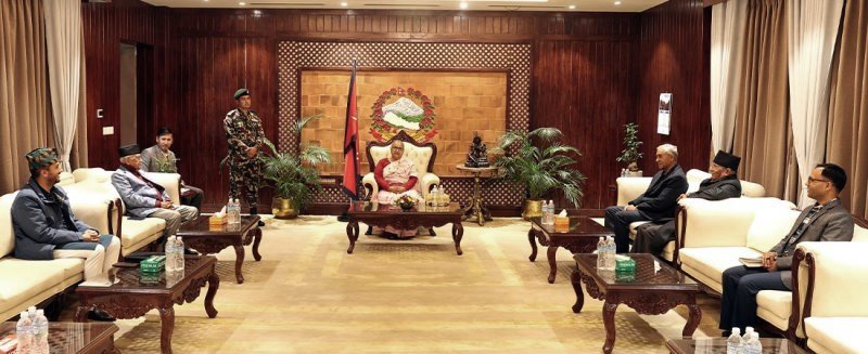 देउवा-ओलीको एउटै श्वरः चुनावमा जान्छौं, सुरक्षा खोई ?